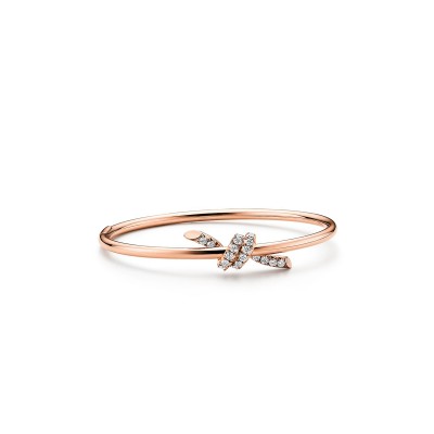 TIFFANY WIRE BANGLE IN ROSE GOLD WITH DIAMONDS 69345034